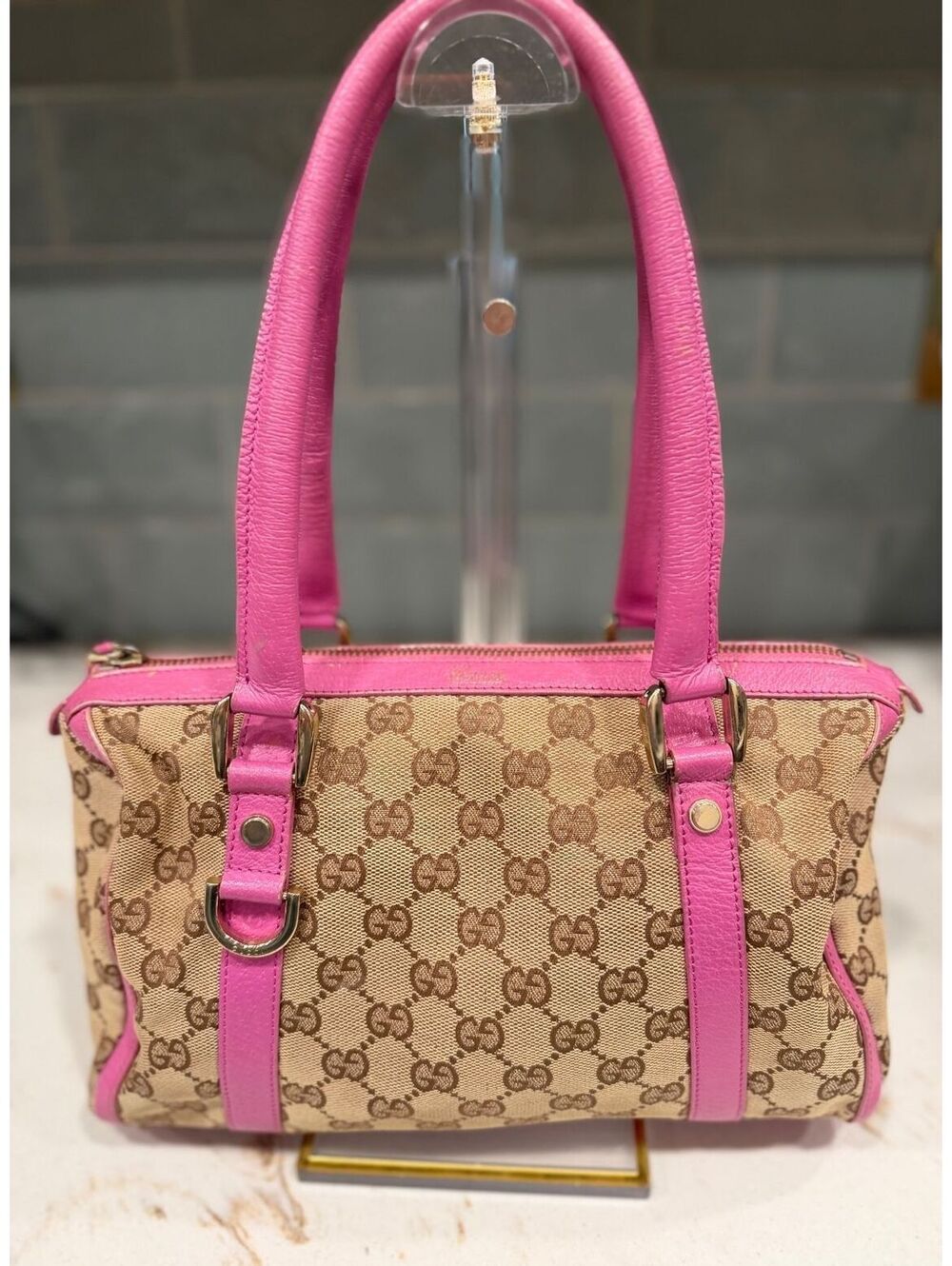 Gucci Vintage Abbey D-Ring Tote Bag – Rare Pink Leather & GG Monogram Canvas